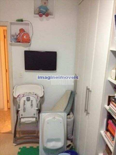 Apartamento à venda com 3 quartos, 80m² - Foto 4