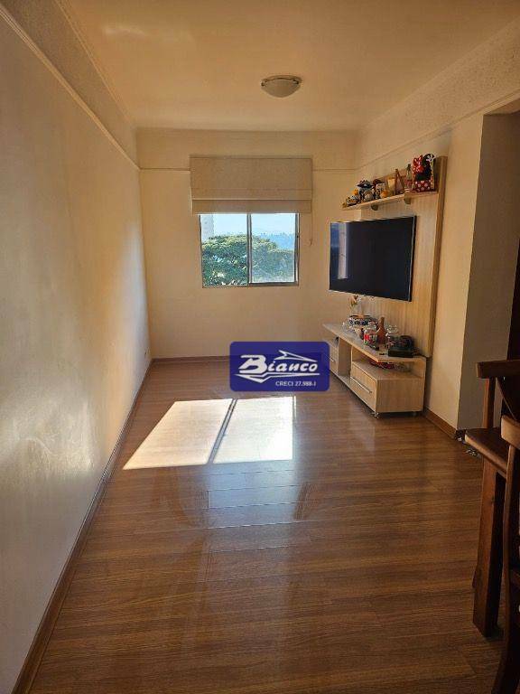 Apartamento à venda com 2 quartos, 62m² - Foto 24