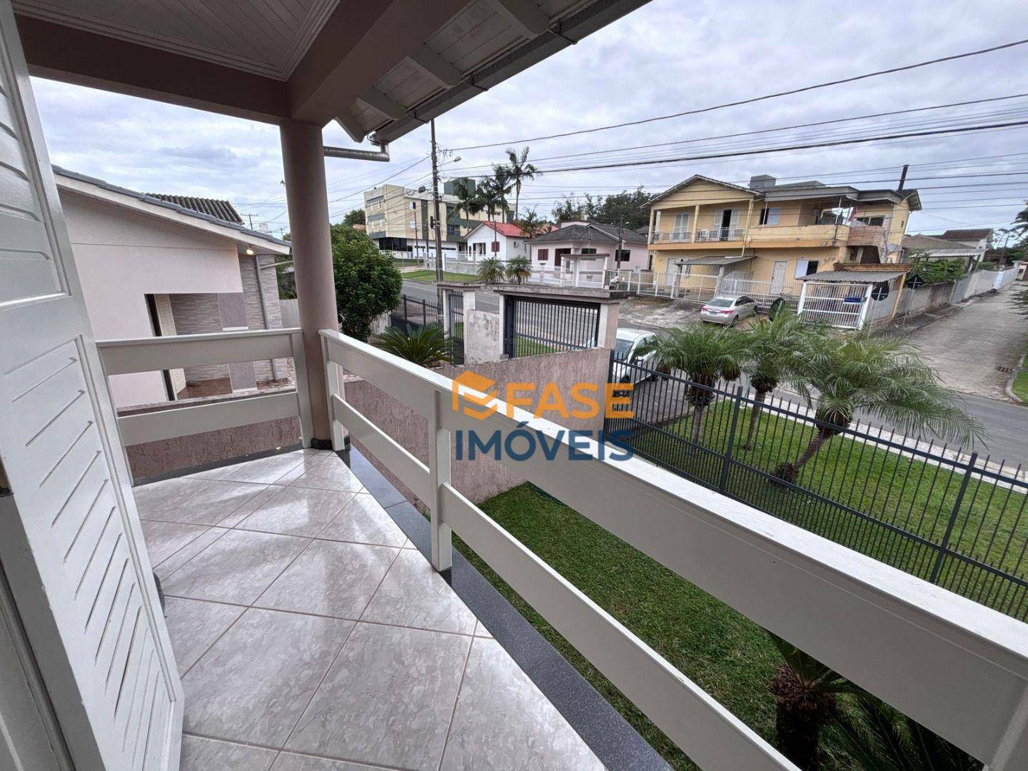 Casa à venda com 4 quartos, 213m² - Foto 17