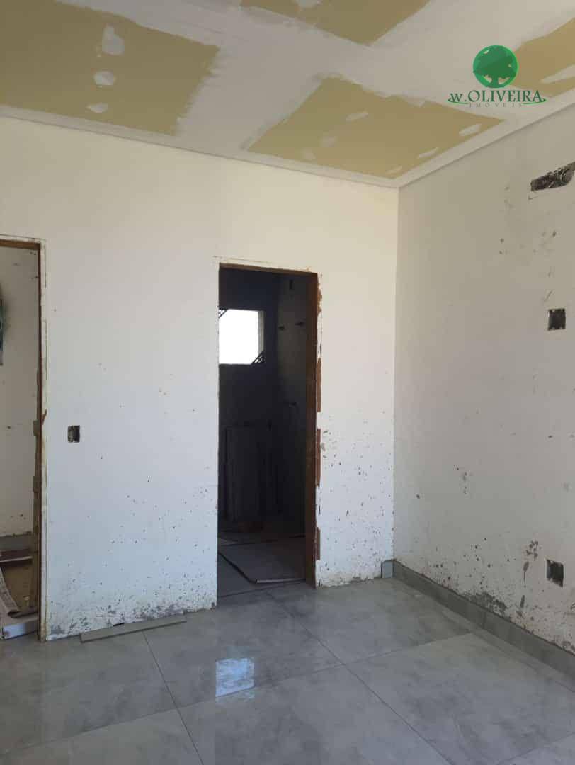 Sobrado à venda com 6 quartos, 220m² - Foto 17