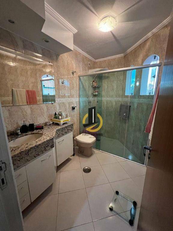 Sobrado à venda com 3 quartos, 200m² - Foto 9