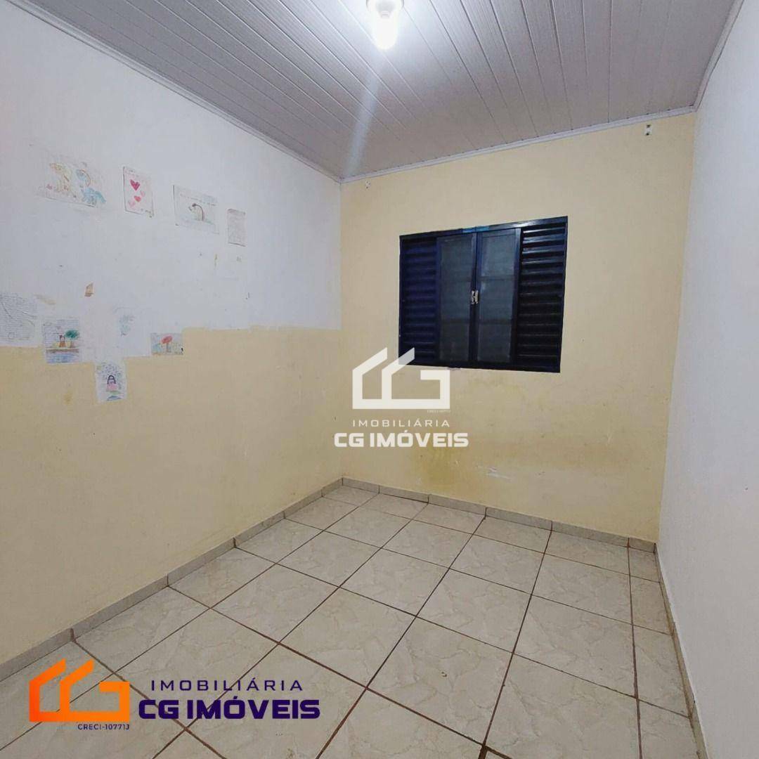 Casa à venda com 2 quartos, 45m² - Foto 5