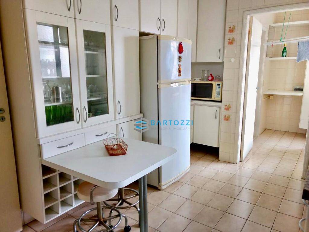 Apartamento à venda com 2 quartos, 72m² - Foto 1