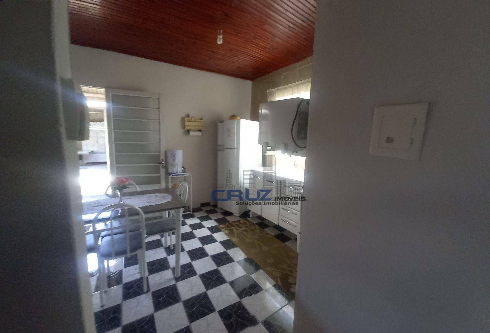 Casa à venda com 1 quarto, 114m² - Foto 8