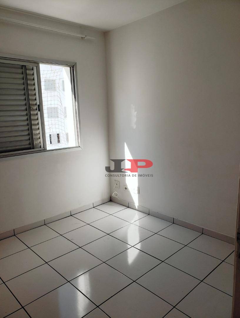 Apartamento à venda com 3 quartos, 82m² - Foto 17