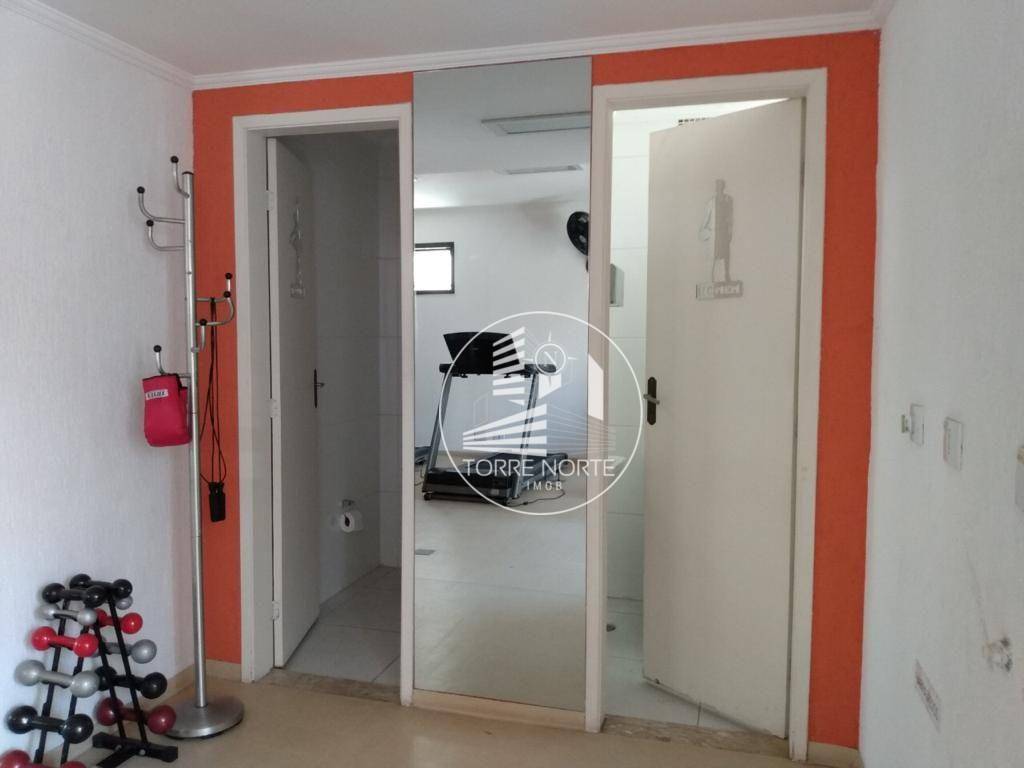 Apartamento à venda com 2 quartos, 43m² - Foto 24