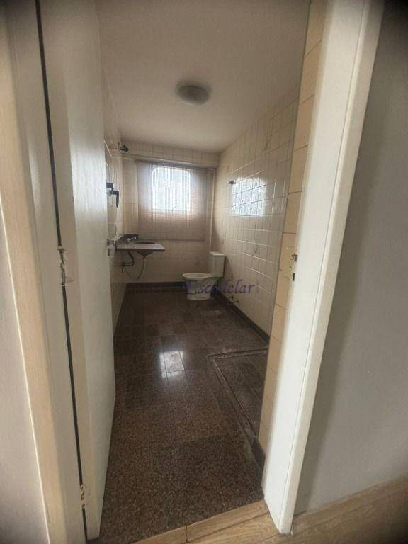 Apartamento à venda com 3 quartos, 135m² - Foto 17