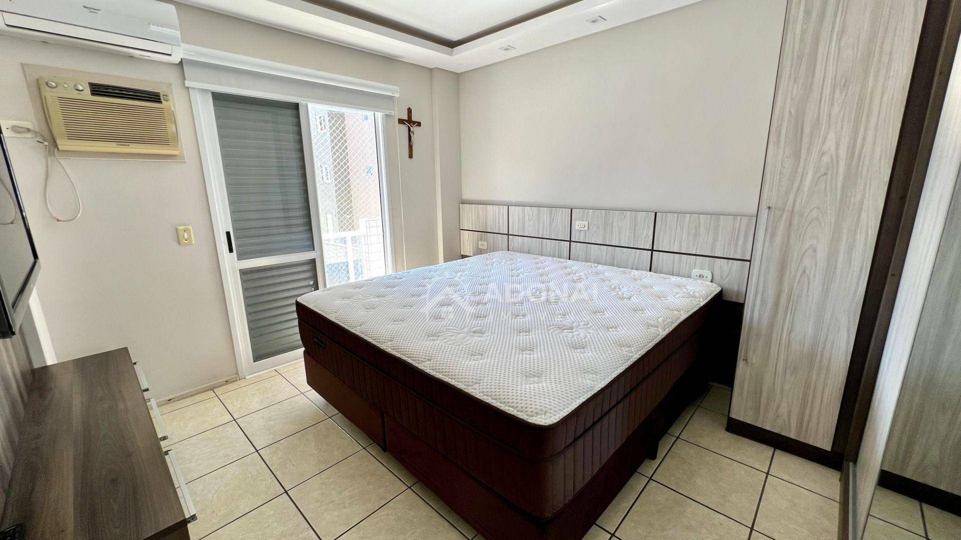 Apartamento à venda com 3 quartos, 151M2 - Foto 26