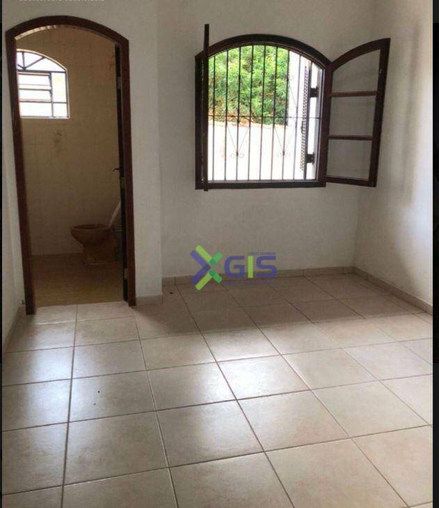 Casa à venda com 4 quartos, 302m² - Foto 8