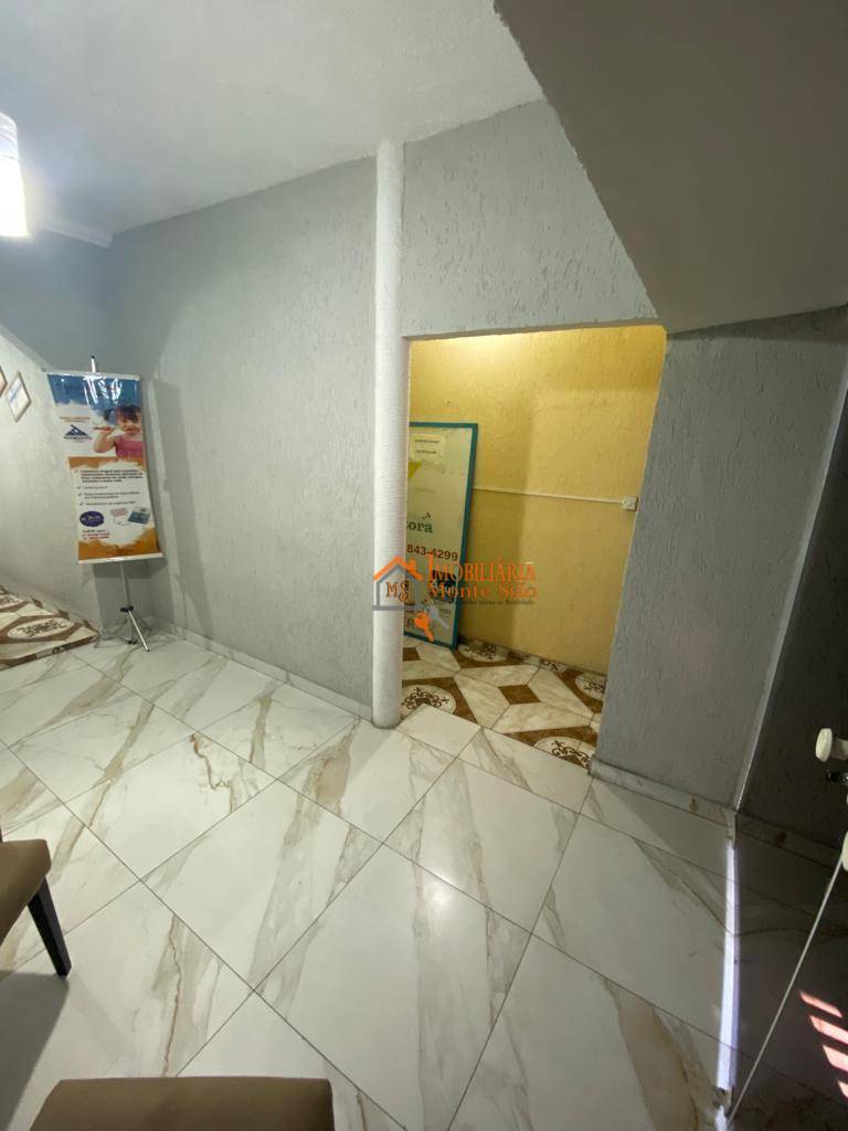 Sobrado à venda com 6 quartos, 300m² - Foto 37