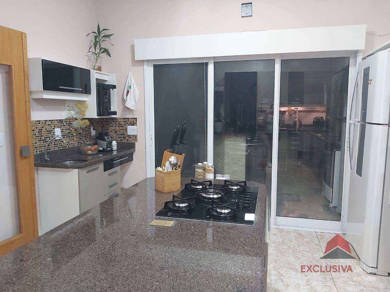 Casa de Condomínio à venda com 4 quartos, 540m² - Foto 26