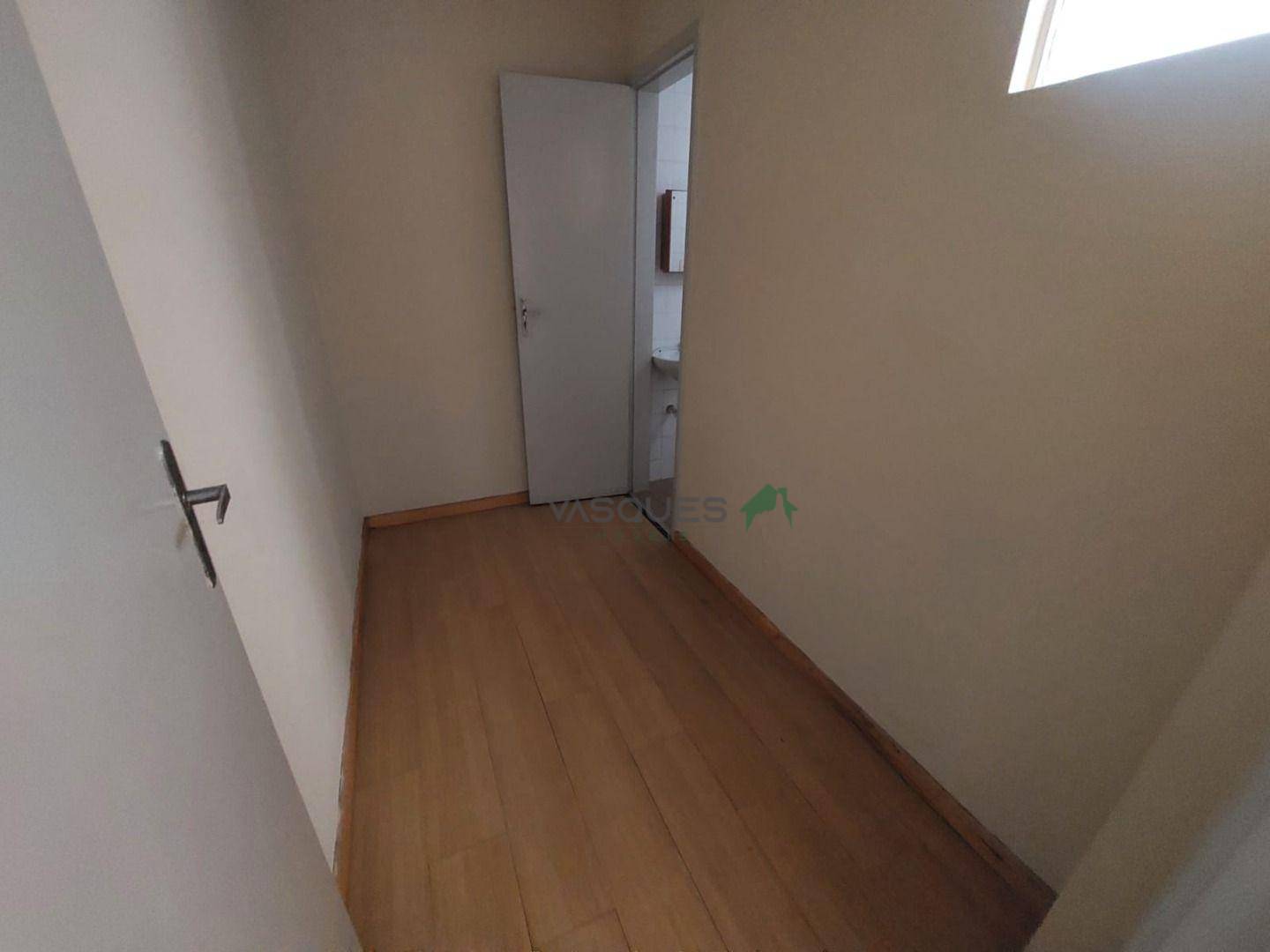 Apartamento para alugar com 1 quarto, 50m² - Foto 11