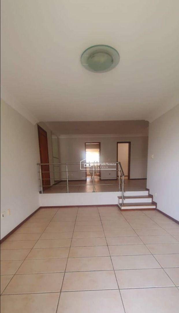 Apartamento à venda com 3 quartos, 189m² - Foto 6