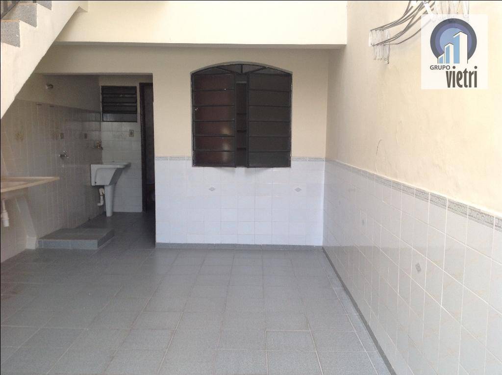 Sobrado à venda com 2 quartos, 120m² - Foto 10