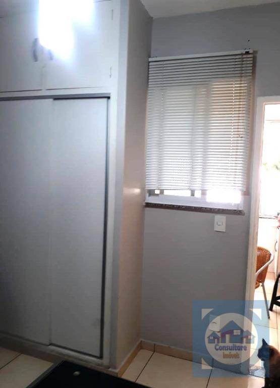 Apartamento à venda com 3 quartos, 137m² - Foto 31