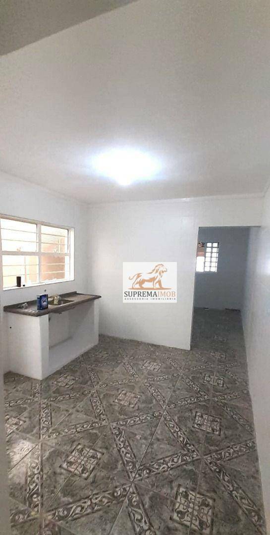 Casa à venda com 3 quartos, 126m² - Foto 2