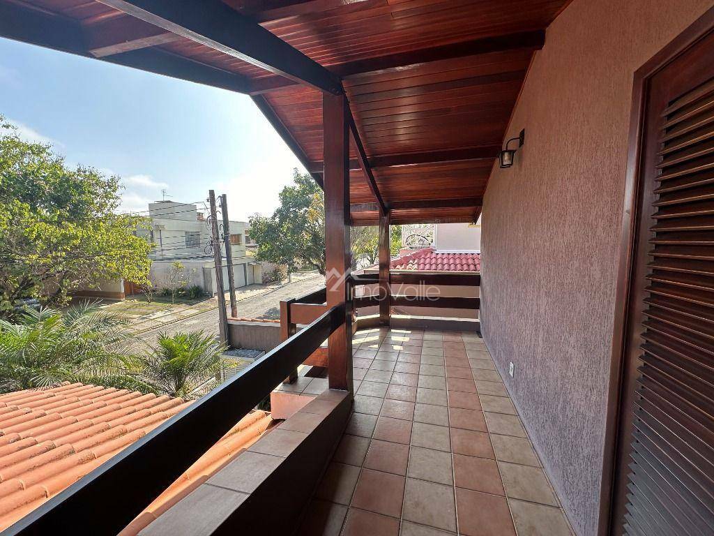 Casa de Condomínio à venda e aluguel com 4 quartos, 220m² - Foto 20