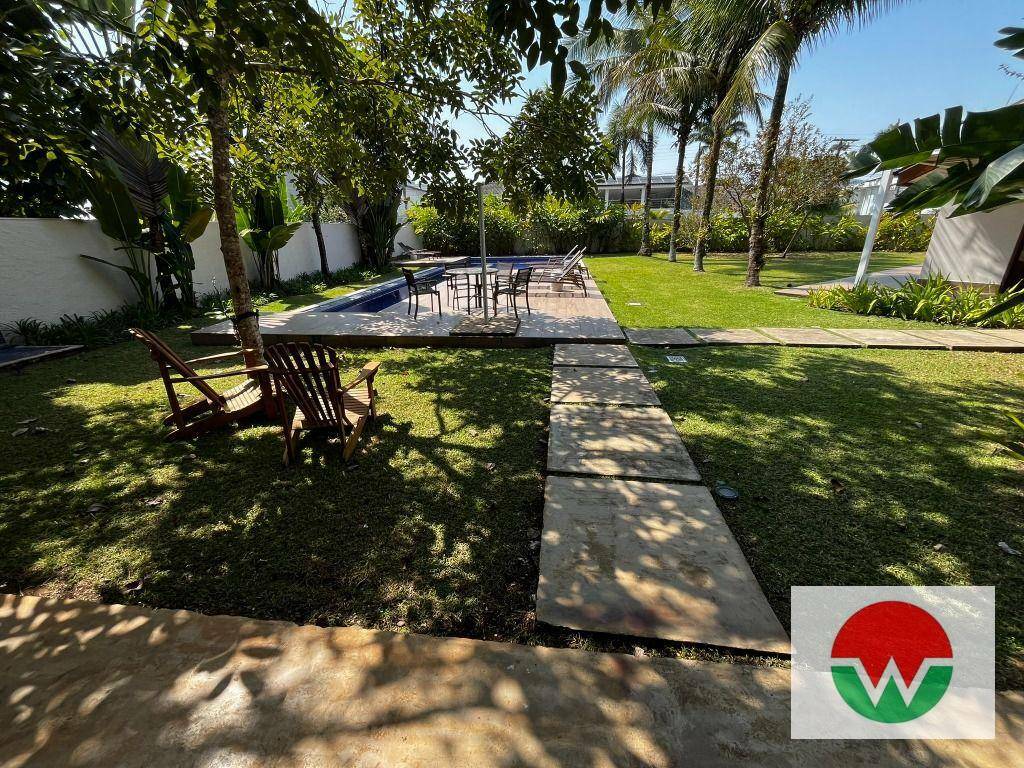 Casa de Condomínio à venda e aluguel com 5 quartos, 500m² - Foto 44