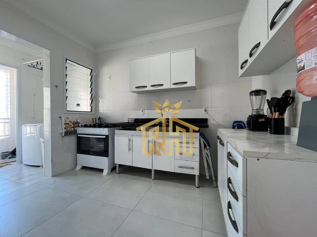 Apartamento à venda com 2 quartos, 105m² - Foto 13