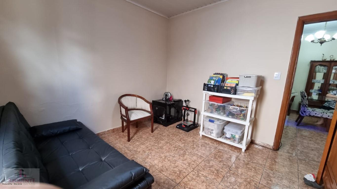 Casa à venda com 3 quartos, 230m² - Foto 10