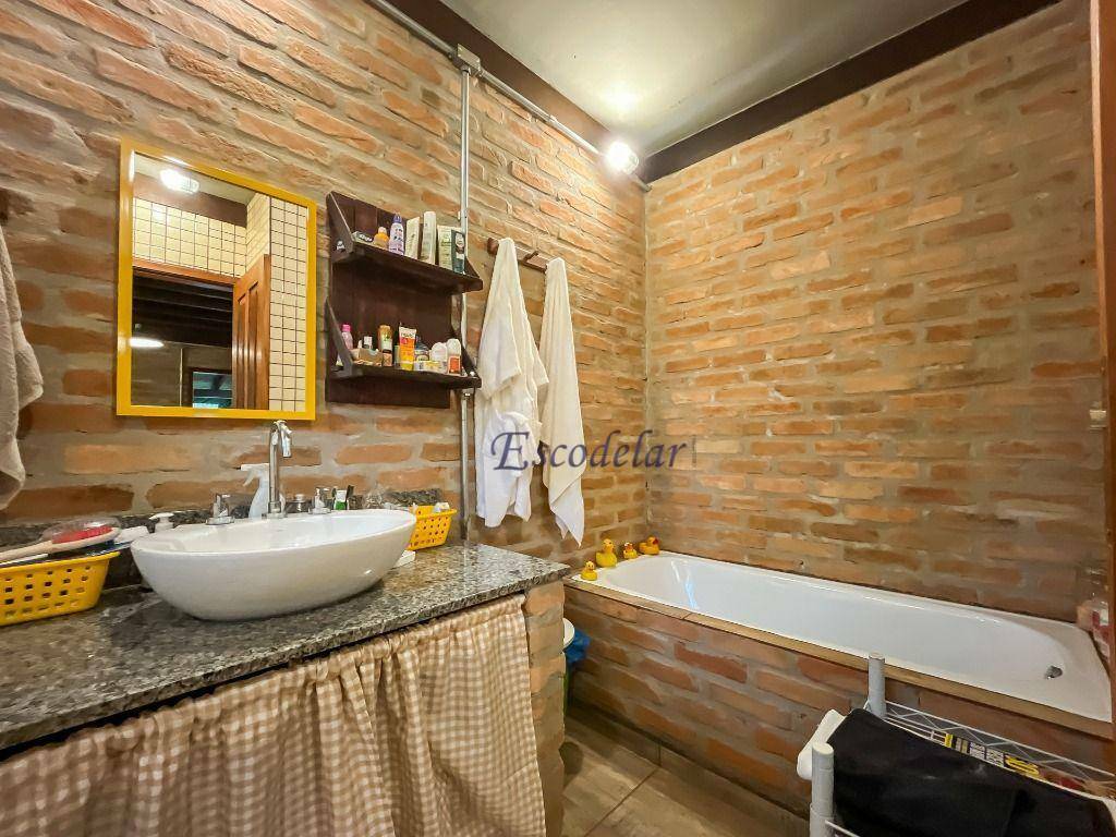 Casa à venda com 3 quartos, 220m² - Foto 22