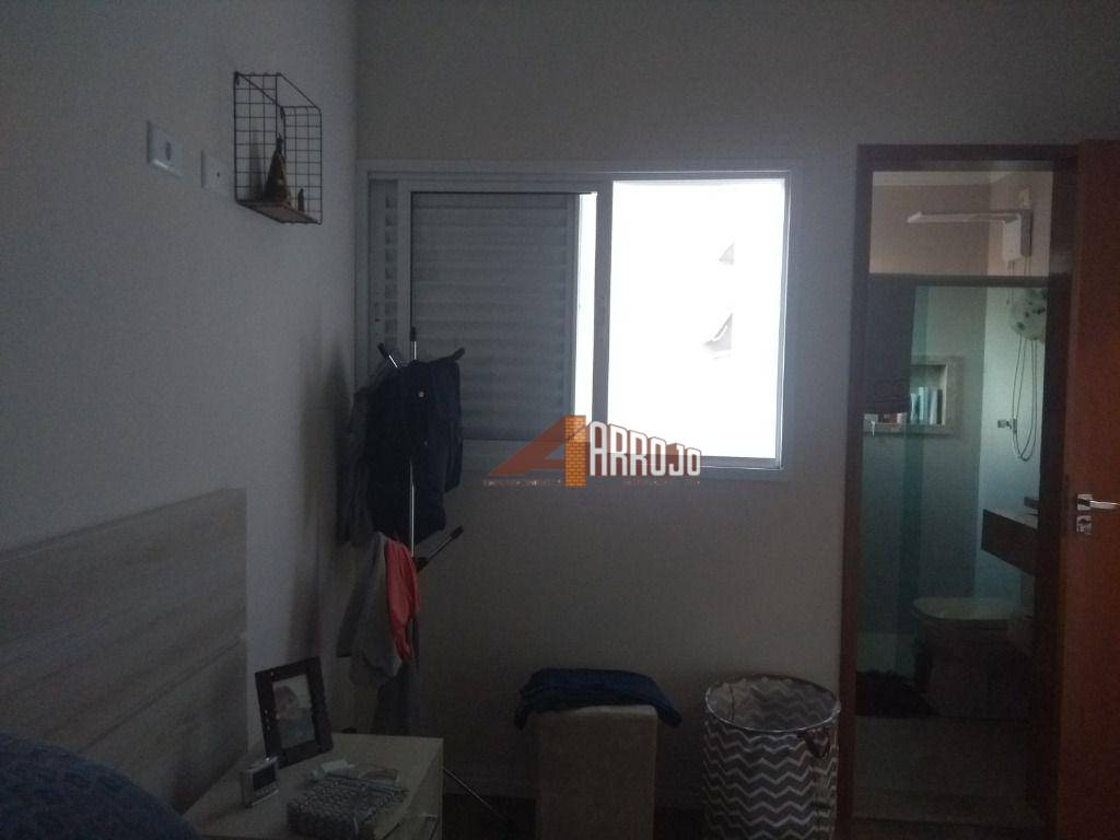 Sobrado à venda com 3 quartos, 168m² - Foto 7