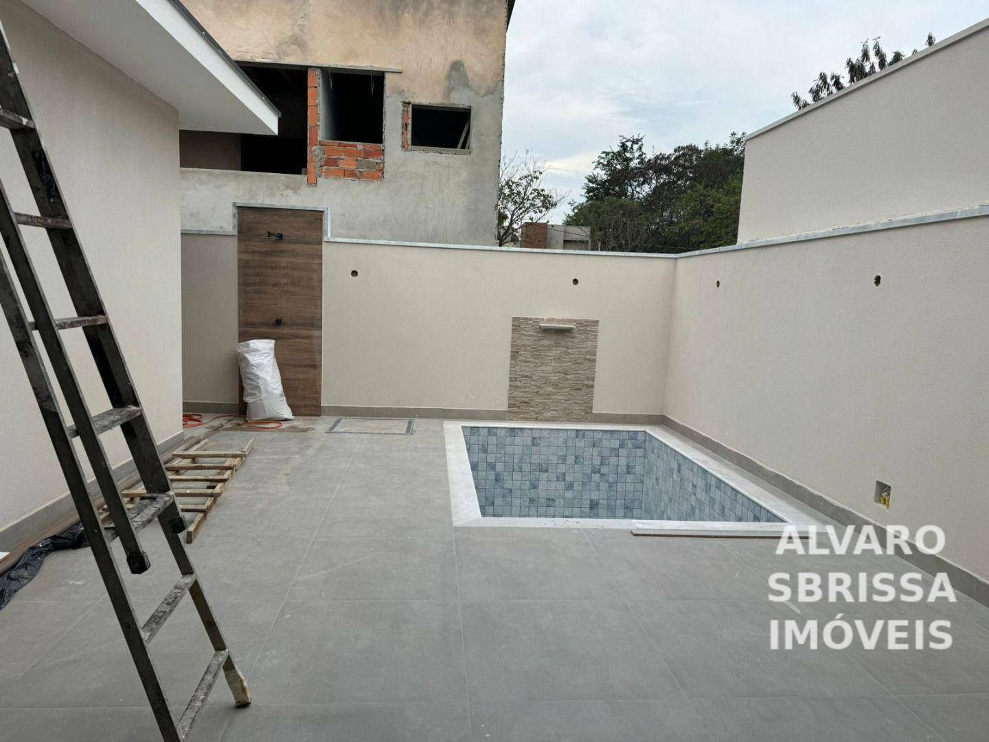 Casa de Condomínio à venda com 3 quartos, 169m² - Foto 2