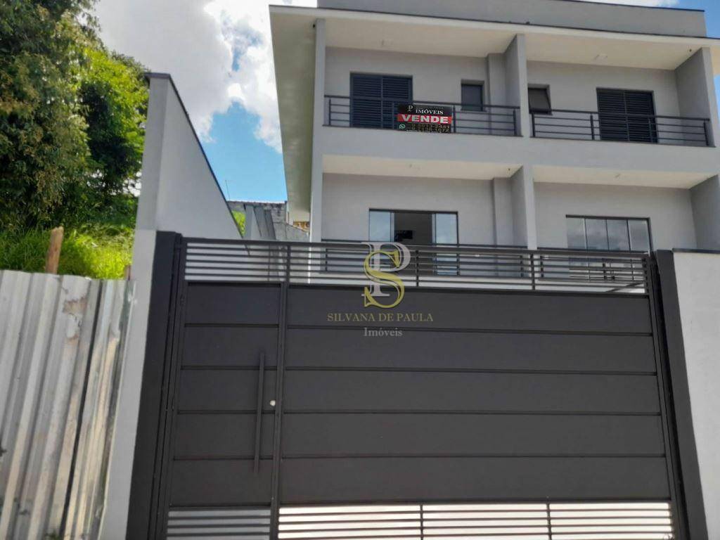 Casa à venda com 3 quartos, 104m² - Foto 2