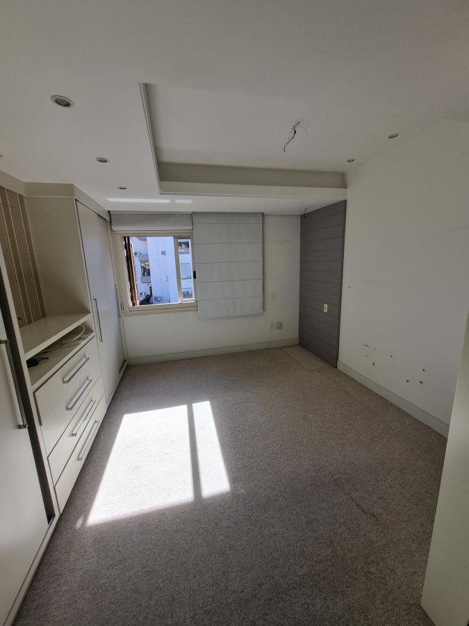 Apartamento à venda com 3 quartos, 300m² - Foto 9