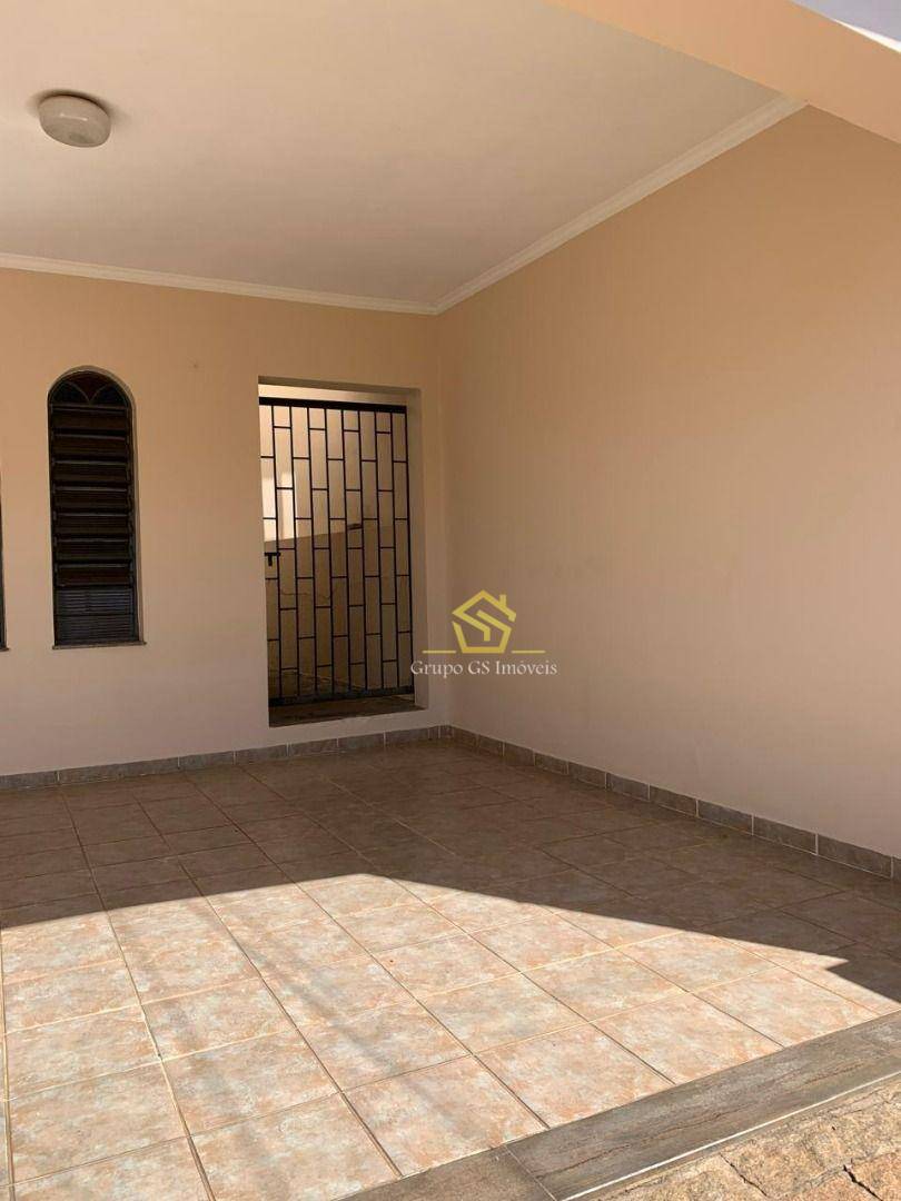 Casa para alugar com 2 quartos, 150m² - Foto 17
