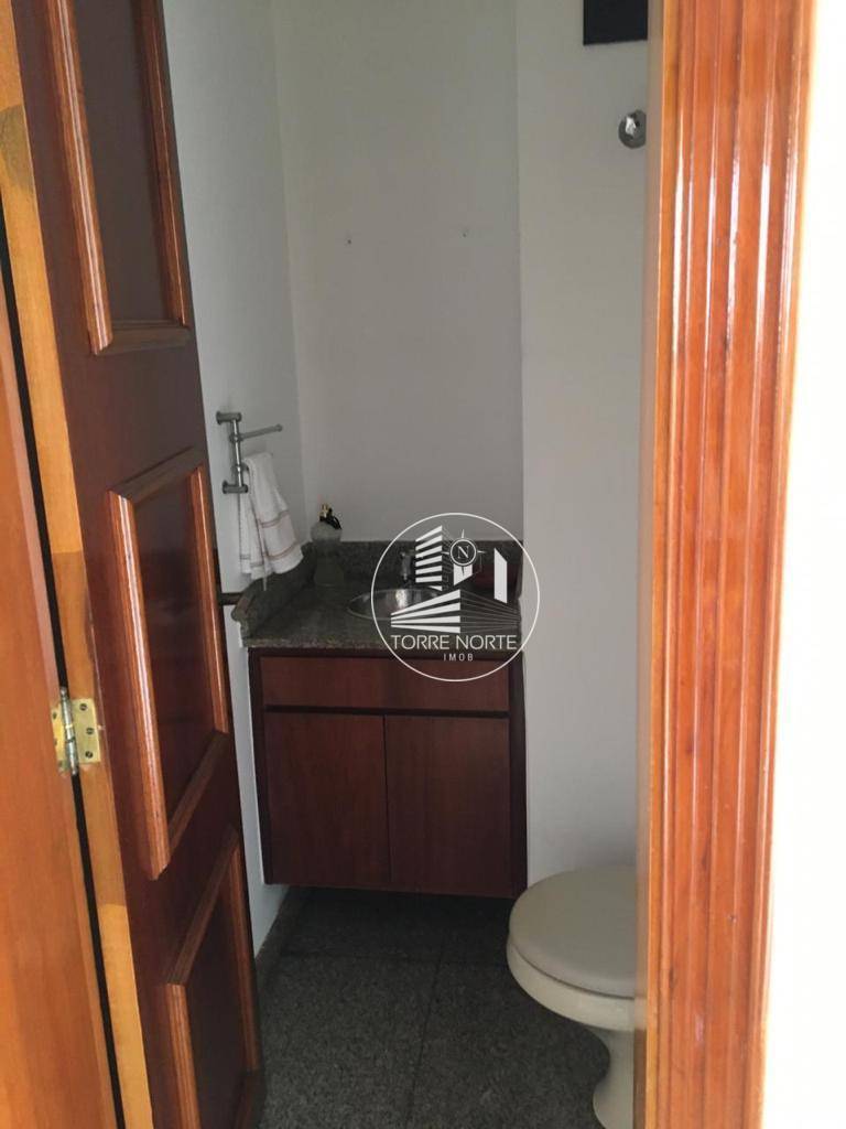 Apartamento à venda com 4 quartos, 220m² - Foto 20