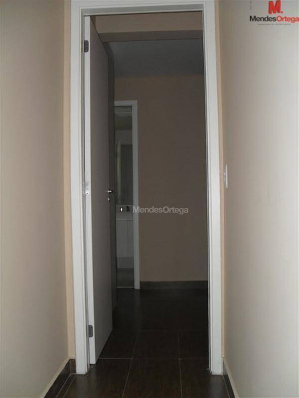 Apartamento para alugar com 3 quartos, 121m² - Foto 10