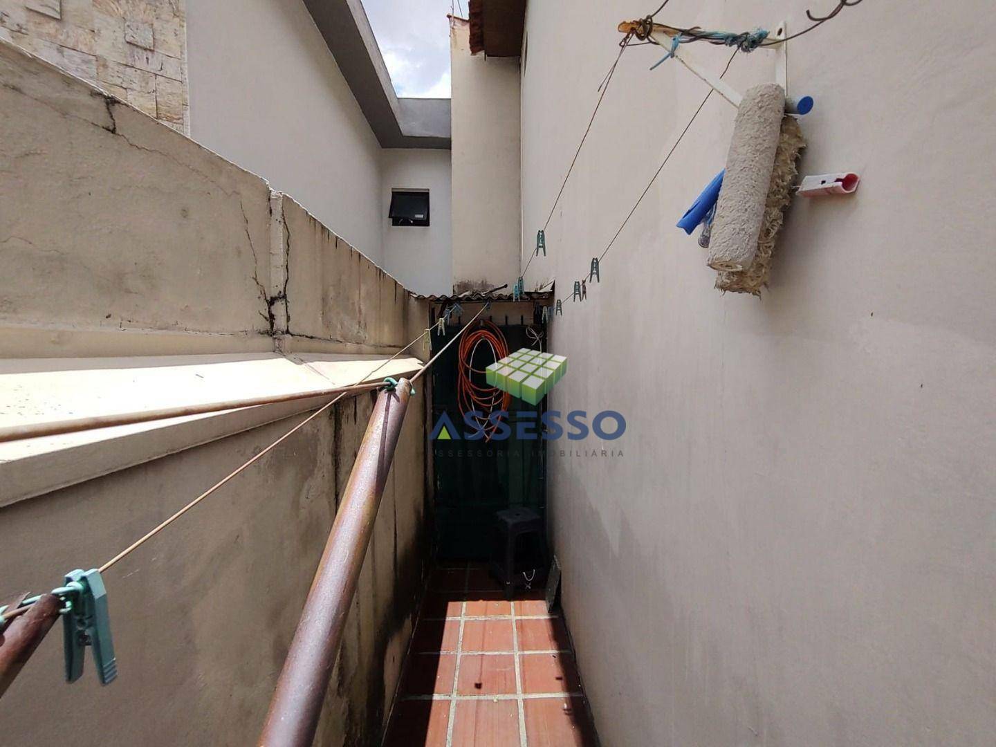 Casa à venda com 3 quartos, 155m² - Foto 9