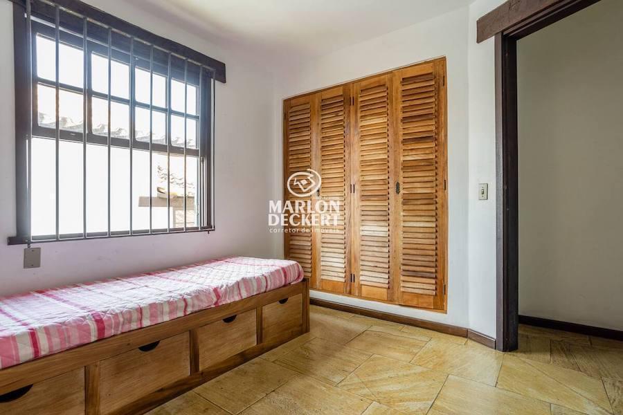 Casa de Condomínio à venda com 9 quartos, 1680m² - Foto 16