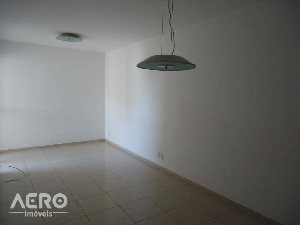 Apartamento à venda com 3 quartos, 86m² - Foto 22