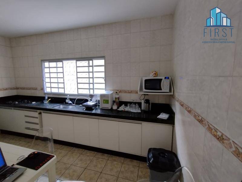 Casa à venda com 3 quartos, 164m² - Foto 26