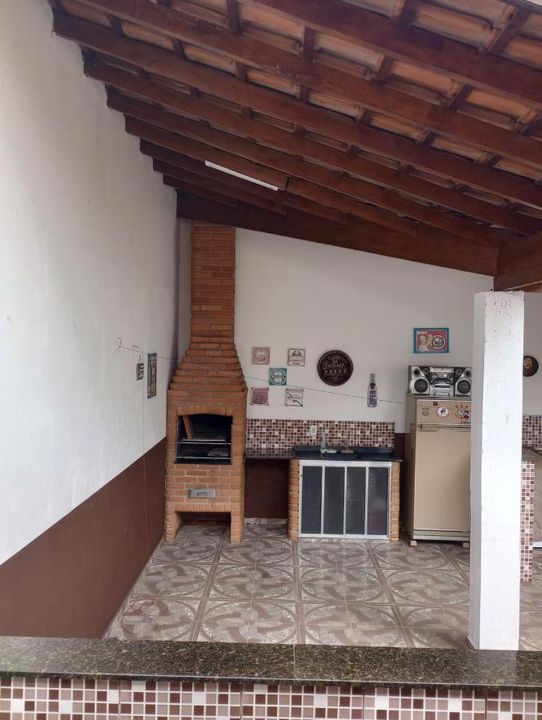 Casa à venda com 2 quartos, 150m² - Foto 10