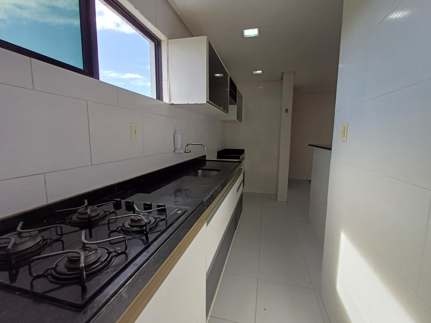 Apartamento à venda com 2 quartos, 69m² - Foto 7