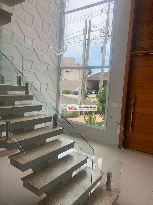 Sobrado à venda com 4 quartos, 328m² - Foto 2