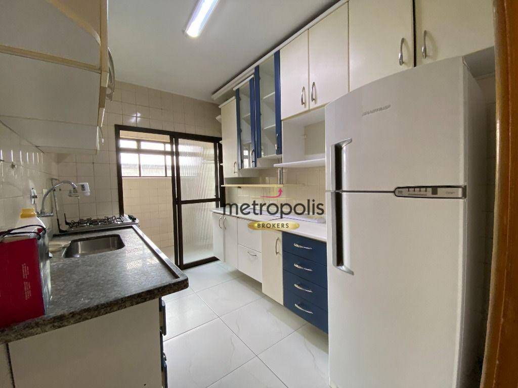 Apartamento à venda com 3 quartos, 75m² - Foto 12