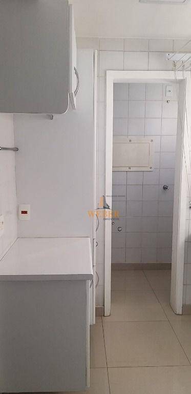 Apartamento à venda com 3 quartos, 95m² - Foto 23