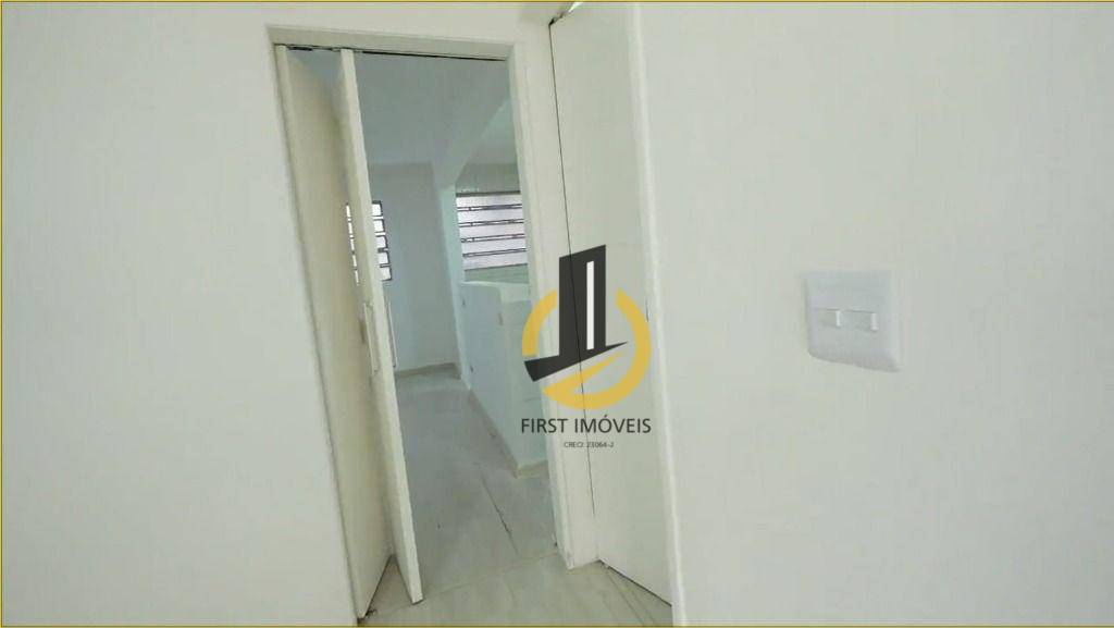 Apartamento à venda com 1 quarto, 44m² - Foto 2