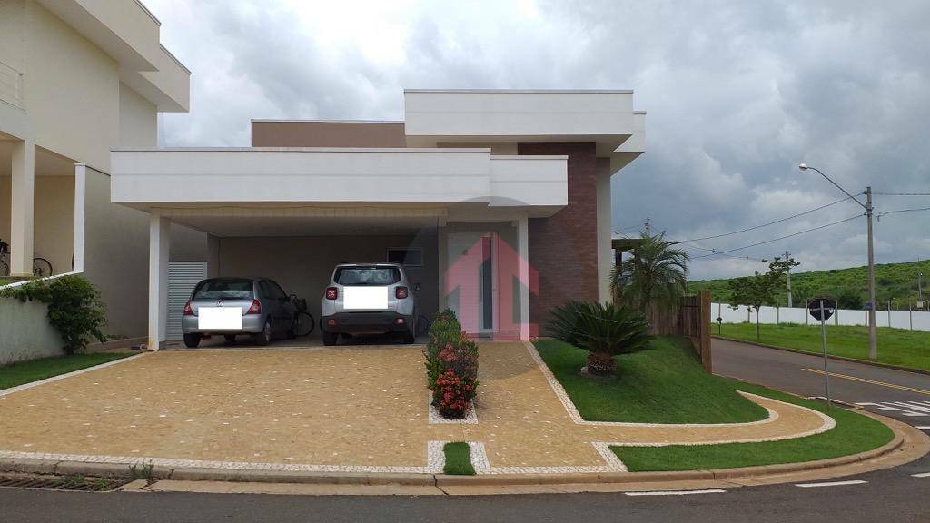 Casa de Condomínio à venda com 3 quartos, 310m² - Foto 1