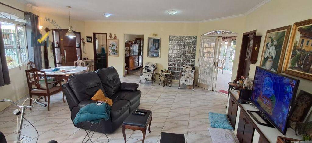 Casa de Condomínio à venda e aluguel com 3 quartos, 208m² - Foto 3