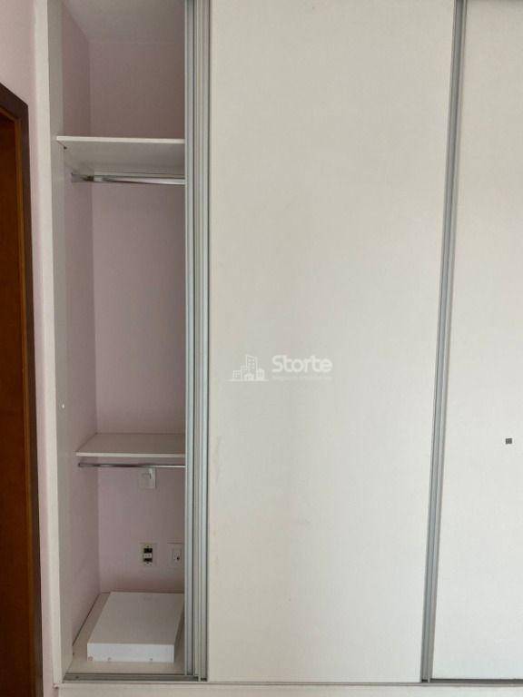 Apartamento à venda com 4 quartos, 135m² - Foto 17