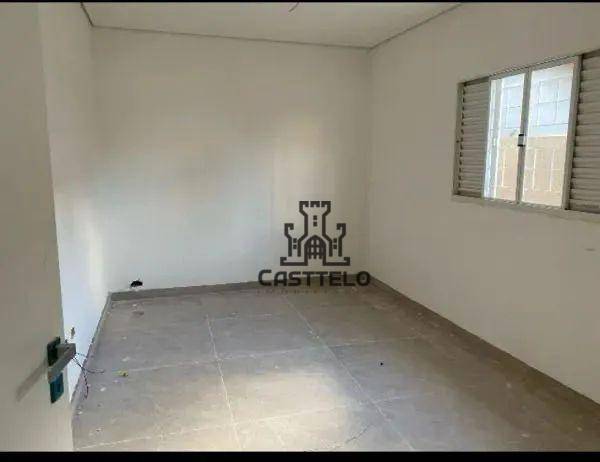 Casa à venda com 3 quartos, 130m² - Foto 14