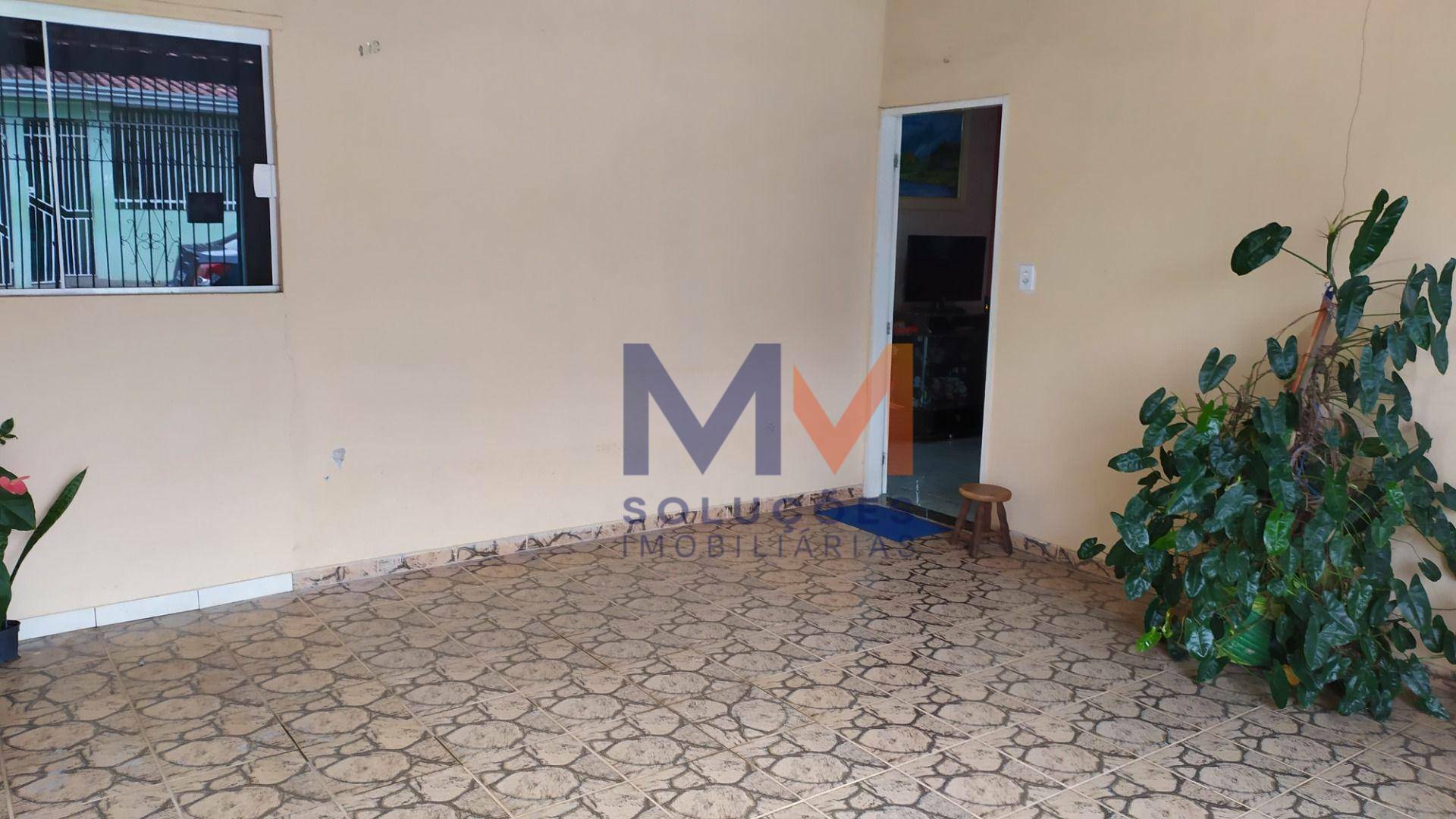 Casa à venda com 2 quartos, 70m² - Foto 2