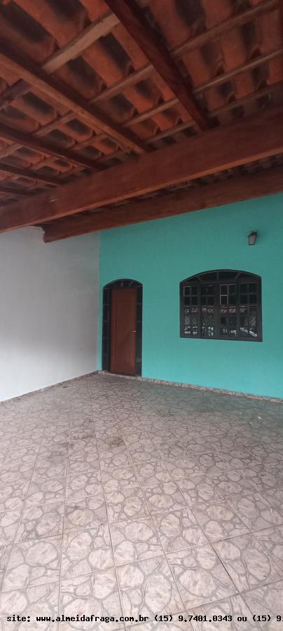 Casa para alugar com 3 quartos, 150m² - Foto 1