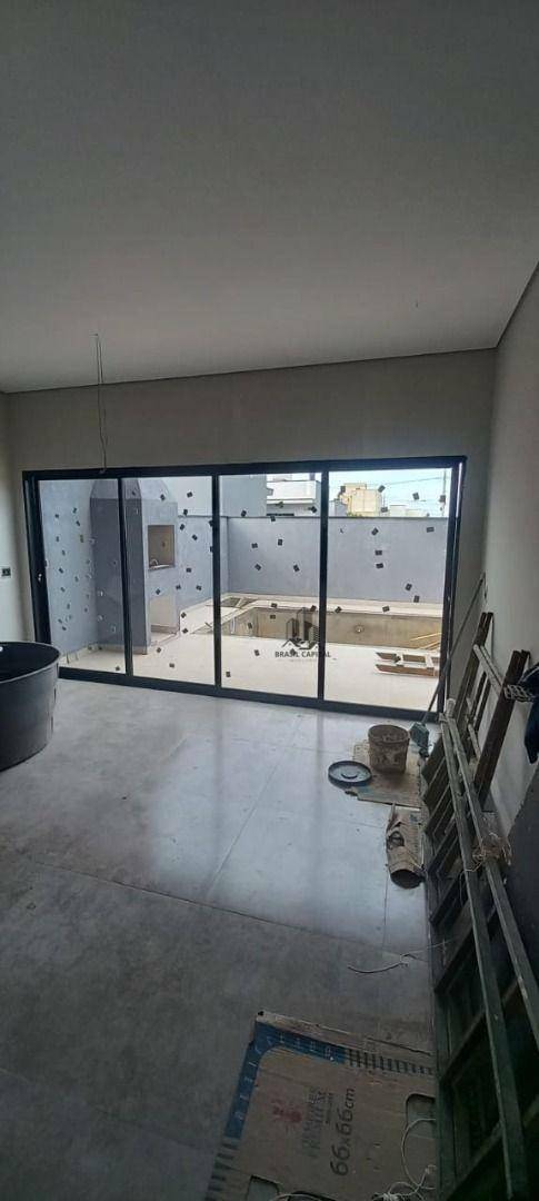 Sobrado à venda com 3 quartos, 188m² - Foto 2