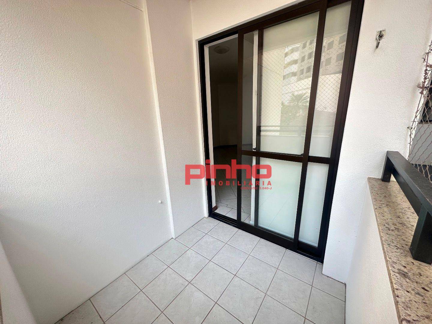 Apartamento à venda com 3 quartos, 81m² - Foto 26